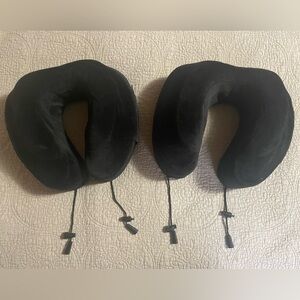 Black Travel Neck Pillows